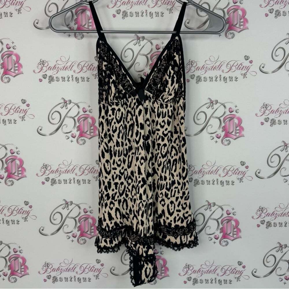 Victoria’s Secret romper lace cheetah Leopard Print Lace Trim Chemise shorts